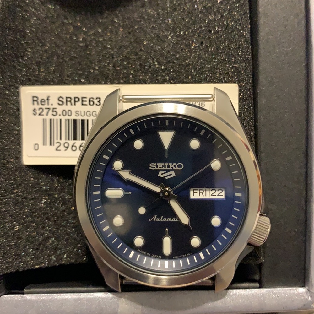 Seiko 5 beautiful blue dial - Picture 10 of 12